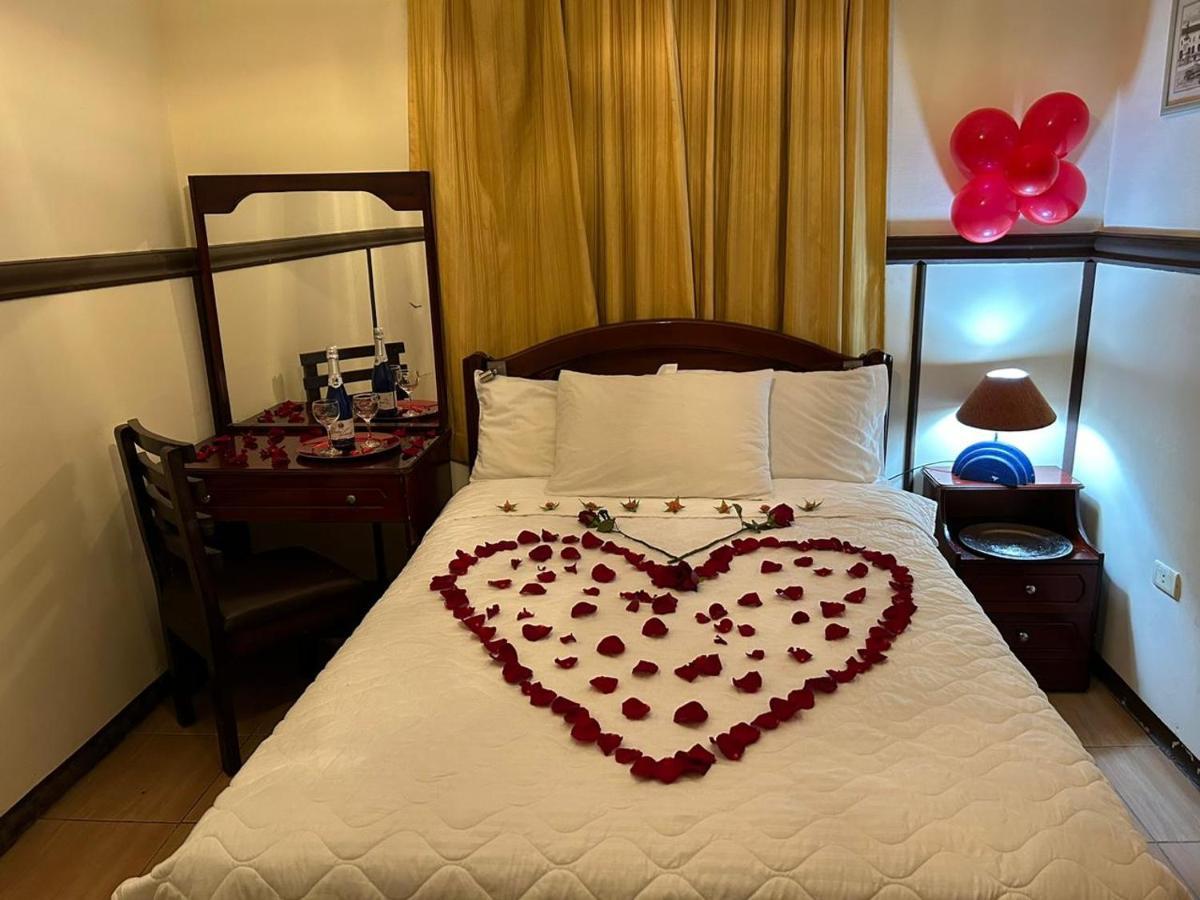 Hotel Casa Franciscana Quito Extérieur photo