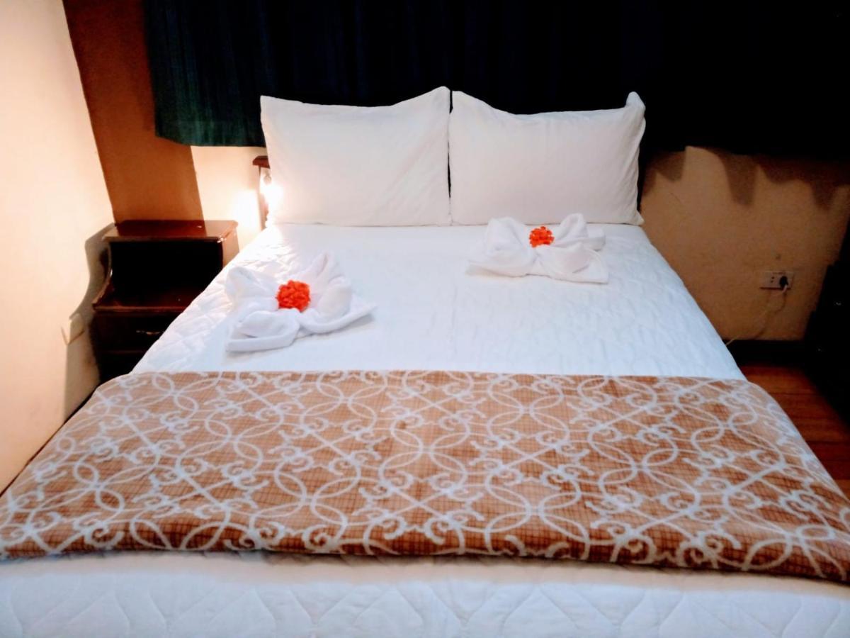 Hotel Casa Franciscana Quito Extérieur photo