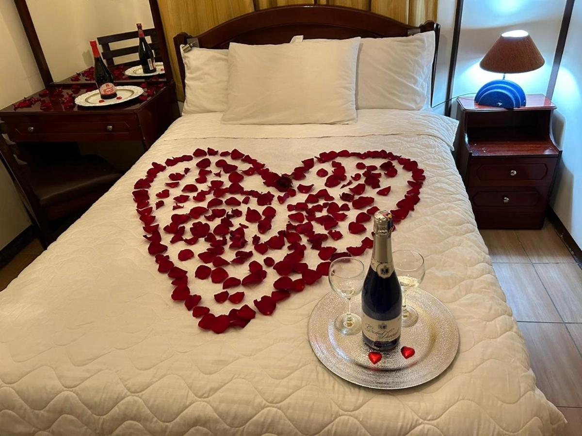 Hotel Casa Franciscana Quito Extérieur photo