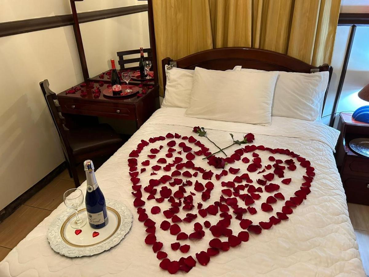 Hotel Casa Franciscana Quito Extérieur photo