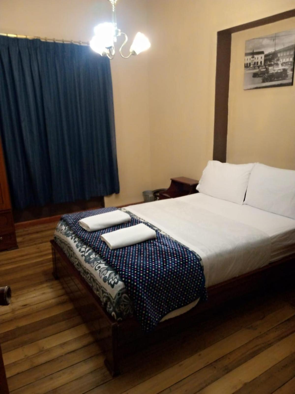 Hotel Casa Franciscana Quito Extérieur photo