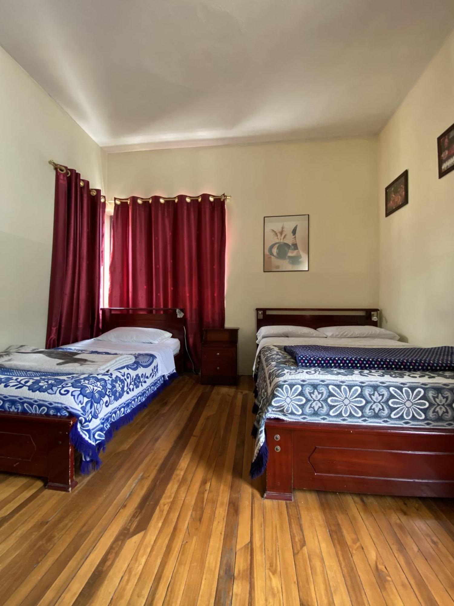 Hotel Casa Franciscana Quito Extérieur photo